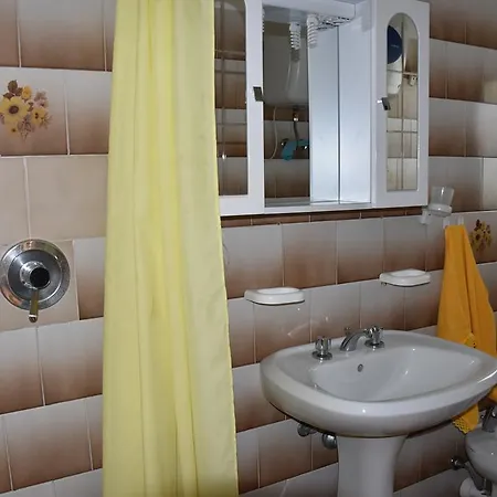 Lacona * لاكونا